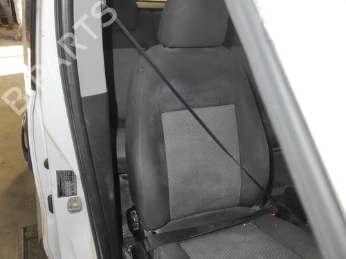front-right-seatbelt-fiat-doblo-cargo-263_-2010-32482913 main image