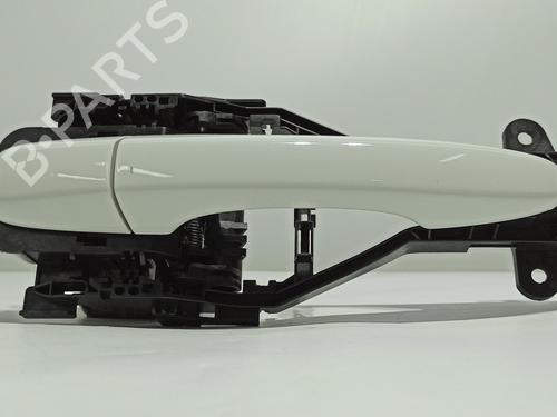 Used Rear right exterior door handle VOLVO V40 Hatchback (525) D3 (150 hp) 13697825