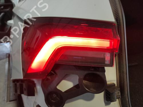 Venstre Baklys SKODA SCALA (NW1) 1.0 TSI 657945207B
