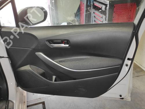 front-right-panel-toyota-corolla-saloon-_e21_-2019-36303728 main image