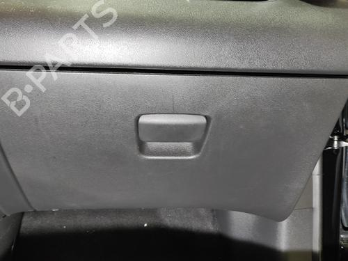 glove-box-citroen-c3-aircross-ii-2r_-2c_-2017-27438933 main image