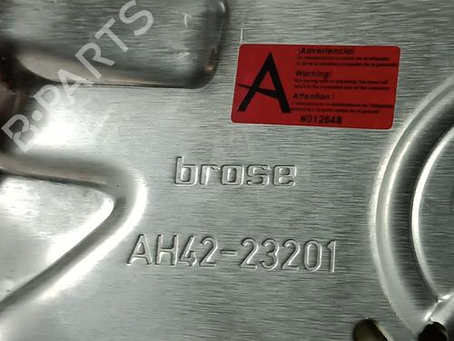 Front left window mechanism LAND ROVER RANGE ROVER III (L322) 4.4 D 4x4 | BP11695833C22