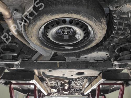 Used Rear axle RENAULT EXPRESS Box Body/MPV 1.5 Blue dCi 95 (F6AB) (95 hp) 26535569