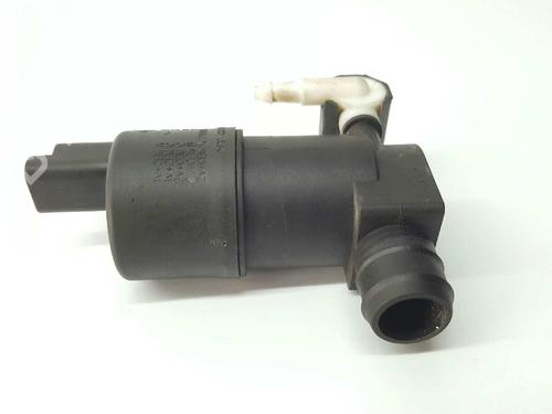 Washer pump PEUGEOT 208 I (CA_, CC_) 1.4 HDi | BP14533923E24