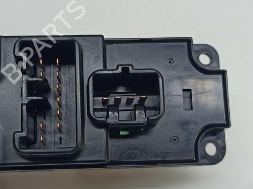 Left front window switch MAZDA 323 S VI Saloon (BJ) 1.5 16V (BJ5P) | BP8106902I27