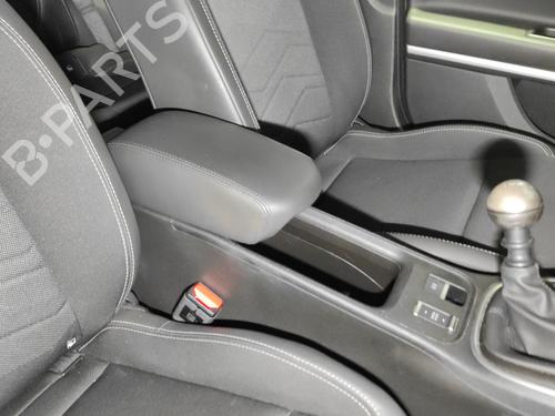 armrest-center-console-jeep-avenger-j2-2022-40087697 main image