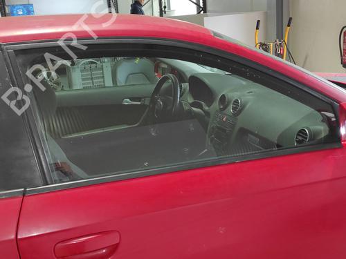 front-right-door-window-audi-a3-8p1-2003-2004-2005-2006-2007-2008-2009-2010-2011-2012-2013-33293880 main image