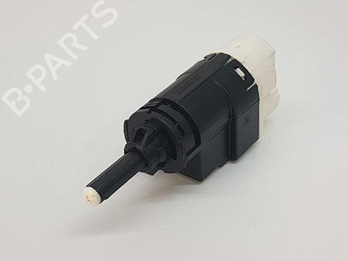 Spak kontakt RENAULT CLIO IV (BH_) 1.5 dCi 90 (90 hp) 9247836