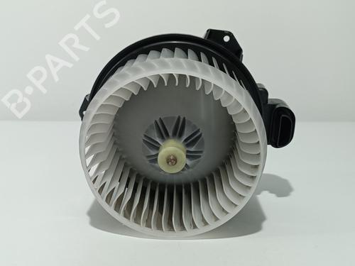 Used Heater blower motor TOYOTA YARIS (_P13_) 1.5 Hybrid (NHP130_) (101 hp) 13707561