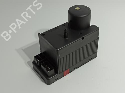 Used Comfort control module MERCEDES-BENZ C-CLASS (W202) C 220 D (202.021) (75 hp) 30164917