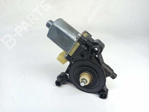 Rudehejsemotor forskærm højre SEAT LEON (5F1) 1.6 TDI (90 hp) 8603025