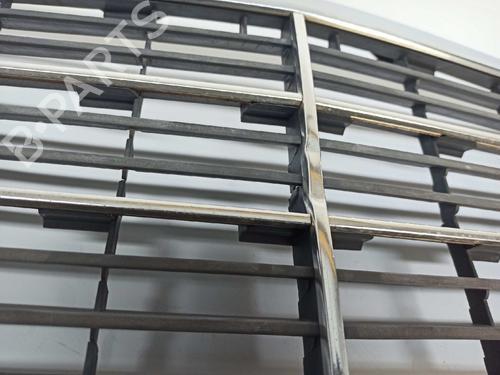 Grille MERCEDES-BENZ C-CLASS (W202) C 180 (202.018) | BP6249250C40 