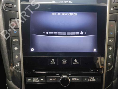 Display monitor INFINITI Q50 50 D | BP9517838C48