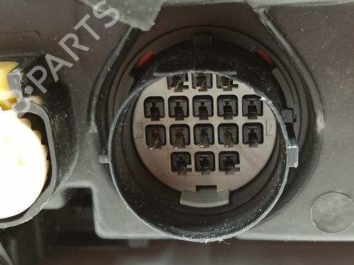 Left headlight LAND ROVER DISCOVERY IV (L319) 2.7 TD 4x4 | BP12849689C28 