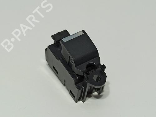 Used Right rear window switch LAND ROVER RANGE ROVER EVOQUE (L551) 2.0 D180 MHEV 4x4 (180 hp) 20229668
