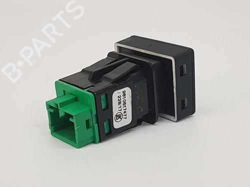 Switch PEUGEOT 3008 II SUV (MC_, MR_, MJ_, M4_) 1.2 THP/ PureTech 130 (MRHNSM, MRHNSU, MRHNSJ, MRHNYW,... | BP9184719I30