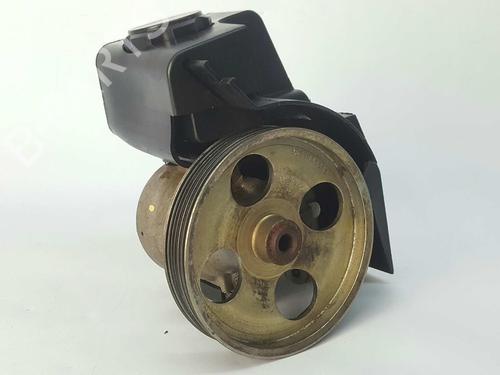Used Steering pump PEUGEOT 206 Hatchback (2A/C) 1.4 HDi (69 hp) 10265393