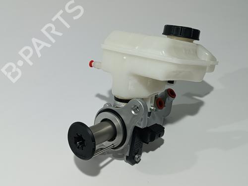 Used Brake master cylinder VW T-ROC (A11, D11) 1.0 TSI (110 hp) 30189604