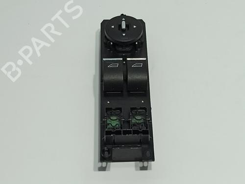 Interrupteur de vitre avant gauche FORD FIESTA VI (CB1, CCN) 1.25 (82 hp) 12171981