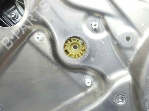 Rear left window mechanism MERCEDES-BENZ C-CLASS (W204) C 220 CDI (204.008) | BP4684624C24