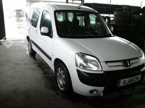 Front right lock PEUGEOT PARTNER MPV (5_, G_) 1.6 HDi 90 | BP2743382C97