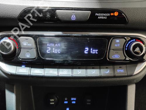 Climate control HYUNDAI i30 FASTBACK (PDE, PDEN)  | BP12318990I5 