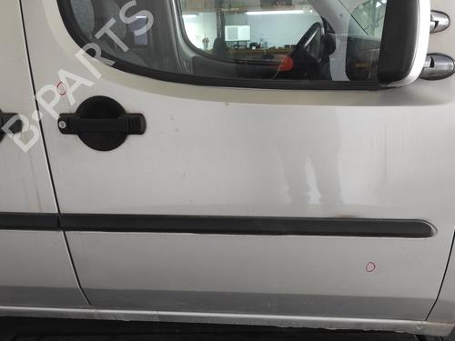 Right front door FIAT DOBLO Box Body/MPV (223_) 1.3 D Multijet | BP25451470C3