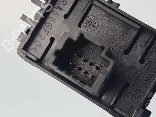 Right front window switch RENAULT MEGANE III Grandtour (KZ0/1) 1.5 dCi (KZ09, KZ0D, KZ1G, KZ29, KZ14, KZ1W, KZ10, KZ1F,... | BP4885138I26