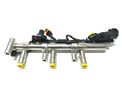 Used Injection rail Injection rail LAND ROVER RANGE ROVER EVOQUE (L551) 1.5 P160 MHEV (160 hp) 40108236 40108236