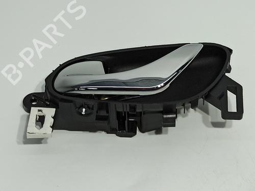 Used Front left interior door handle RENAULT KADJAR (HA_, HL_) 1.2 TCe 130 (HLMR) (130 hp) 11411552