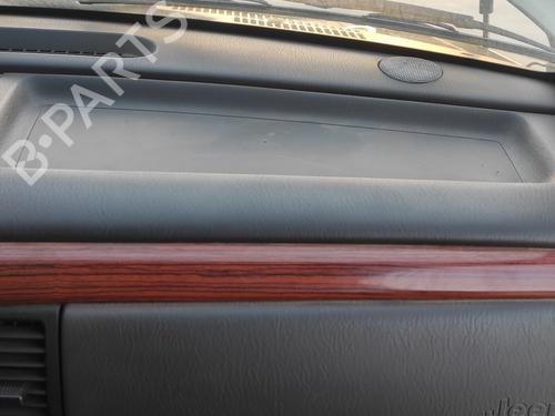 Dashboard JEEP GRAND CHEROKEE II (WJ, WG) 3.1 TD 4x4 | BP21086121C46