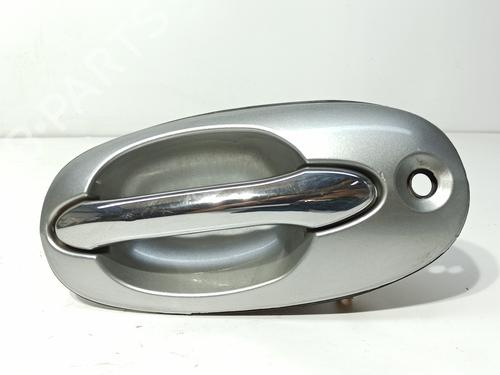 front-right-exterior-door-handle-kia-carnival-ii-gq-29-crdi-k53a58410-1999-2000-2001-2002-2003-2004-2005-2006-2007-18166601 main image