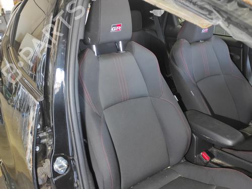 Right front seat TOYOTA YARIS (_P21_, _PA1_, _PH1_) 1.5 Hybrid (MXPH10, MXPH11) | BP24945074C16