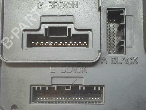 Zekeringkast RENAULT MEGANE III Hatchback (BZ0/1_, B3_) 1.5 dCi (BZ0C) | BP6213396E1 
