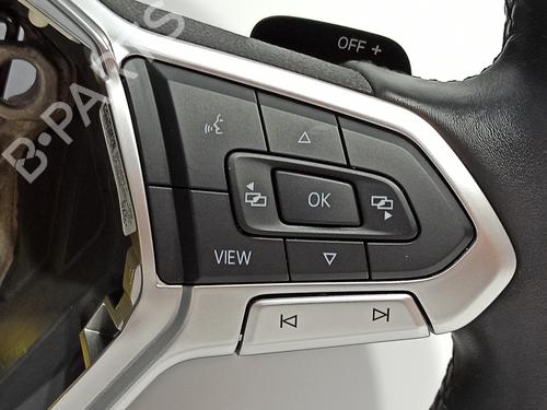 Used Steering wheel VW GOLF VIII (CD1, DA1) 1.5 TSI (150 hp) 24018566