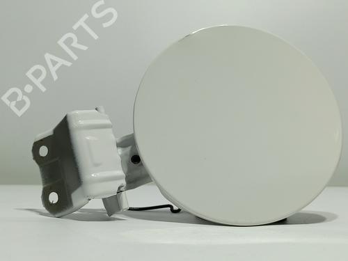Używane Klapa wlewu paliwa TOYOTA YARIS (_P13_) 1.5 (NSP131_) (112 hp) 17861702