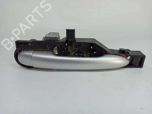 Used Rear left exterior door handle RENAULT LAGUNA III (BT0/1) 1.5 dCi (BT00, BT0A, BT0T, BT1J) (110 hp) 2783391