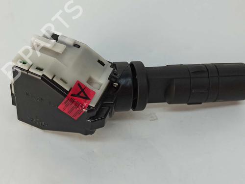 Headlight switch NISSAN QASHQAI I (J10, NJ10) 1.5 dCi | BP10637372I24
