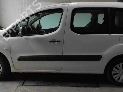 Faro Antiniebla delantero izquierdo CITROËN BERLINGO MULTISPACE (B9) 1.6 BlueHDi 100 | BP18664982C30 