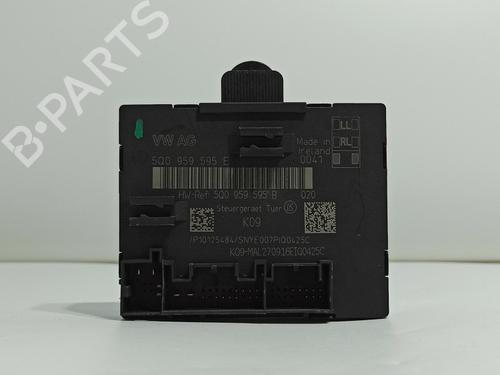 Used Comfort control module AUDI A3 Sportback (8VA, 8VF) 1.6 TDI (110 hp) 15087415