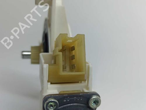 Right front window motor MERCEDES-BENZ C-CLASS (W204) C 220 CDI (204.008) | BP7050755E20