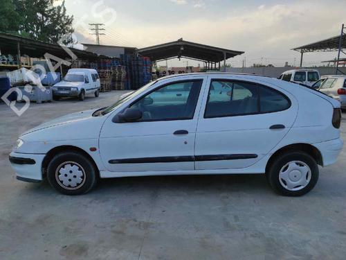 Used Parts RENAULT MEGANE I (BA0/1_) 1.4 e (BA0E, BA0V) (75 hp) 4280161