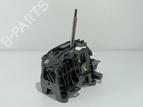 Gear lever TOYOTA COROLLA Saloon (_E21_) 1.8 VVTi Hybrid (ZWE211, MZEA12) 33560F4050 | 75G900