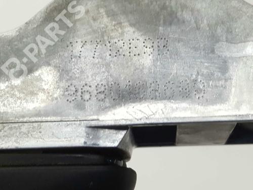 Front left exterior door handle PEUGEOT 208 I (CA_, CC_) 1.6 HDi | BP5784985C128 