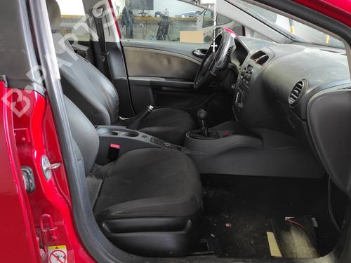 Brugte SEAT LEON (1P1) 1.9 TDI (105 hp) 4282625