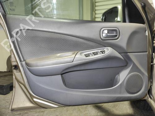 forreste-venstre-bekldning-nissan-almera-ii-hatchback-n16-2000-36340943 main image