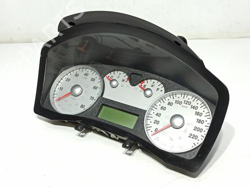 Instrument cluster FIAT STILO (192_) 1.4 16V (192AXH1B, 192BXH1B) | BP29963917C47