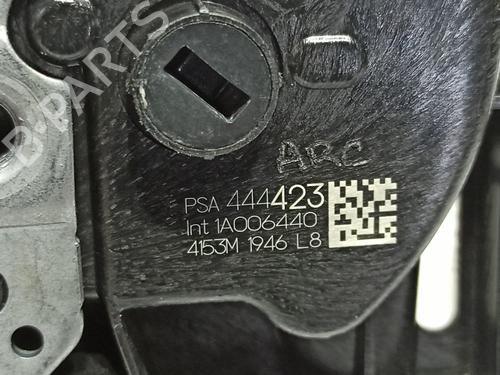 Front left lock PEUGEOT 2008 II (UD_, US_, UY_, UJ_, UR_, UC_) 1.2 PureTech 130 (USHNS, URHNS) | BP29047112C98 