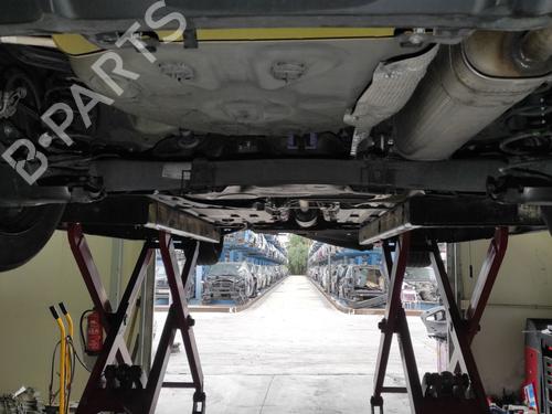 Used Rear axle PEUGEOT 208 II (UB_, UP_, UW_, UJ_) 1.2 PureTech 100 (101 hp) 25014762