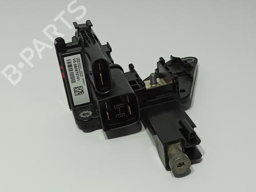 Used Electronic module BMW 1 (F20) 116 d (116 hp) 30333694